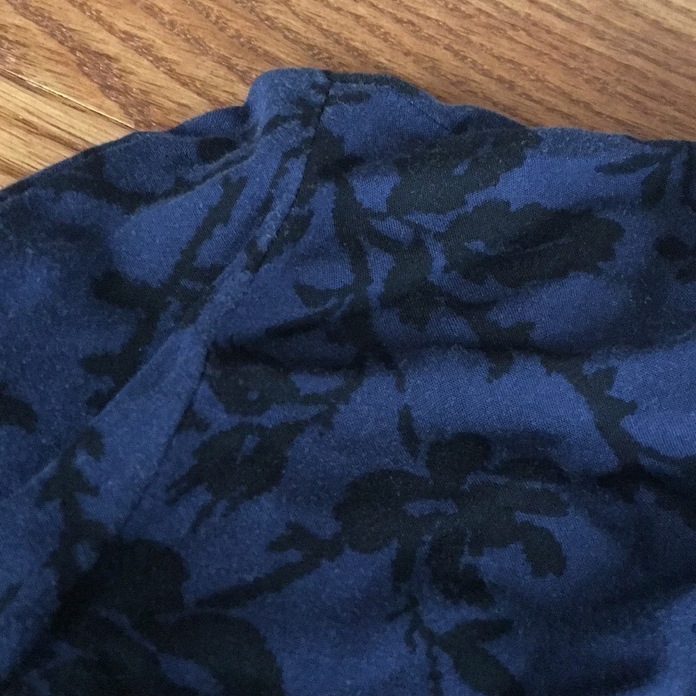 Navy and black tunic top - Picture 3 of 3